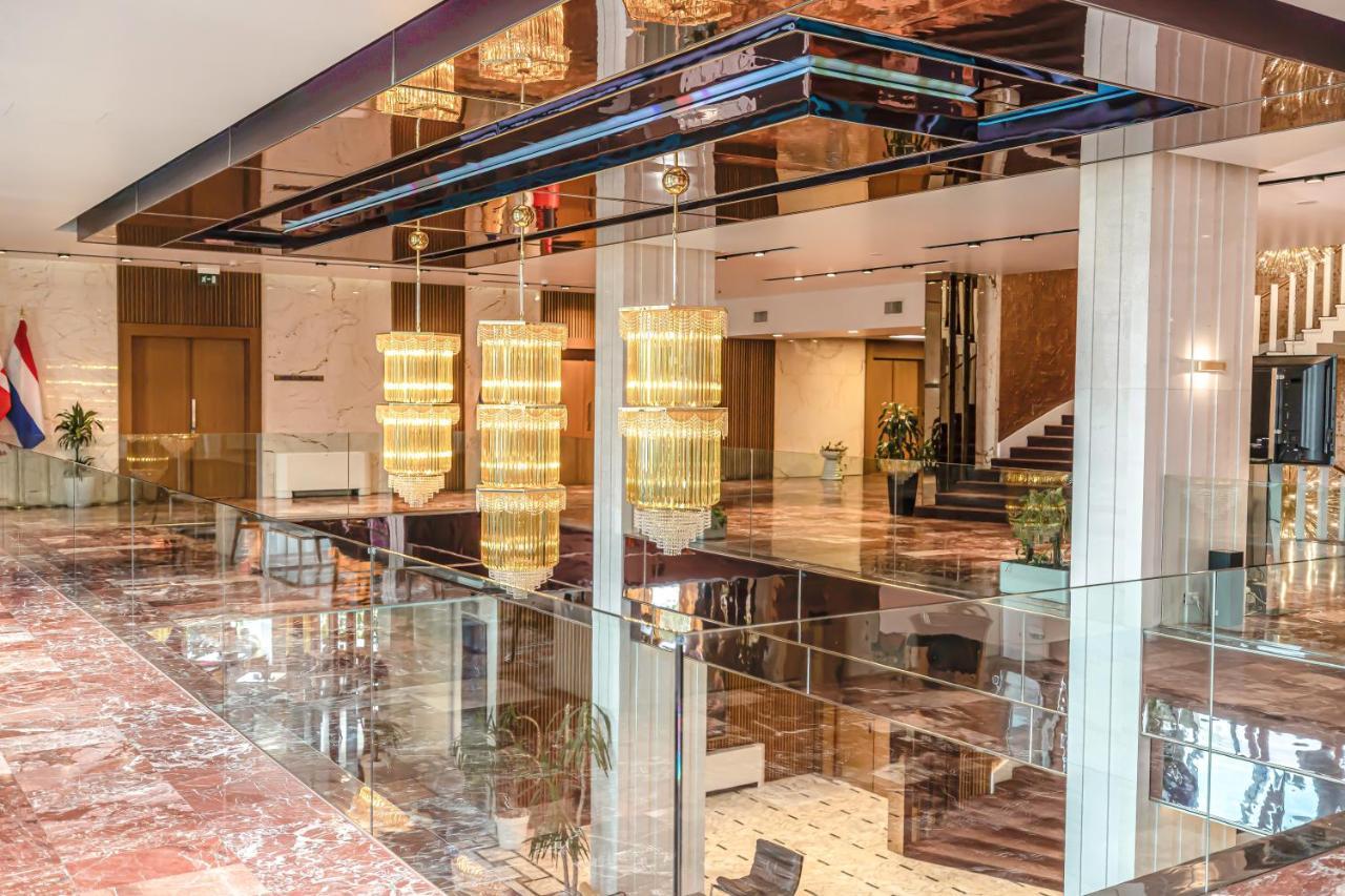 International & Conference Center Hotel 4*