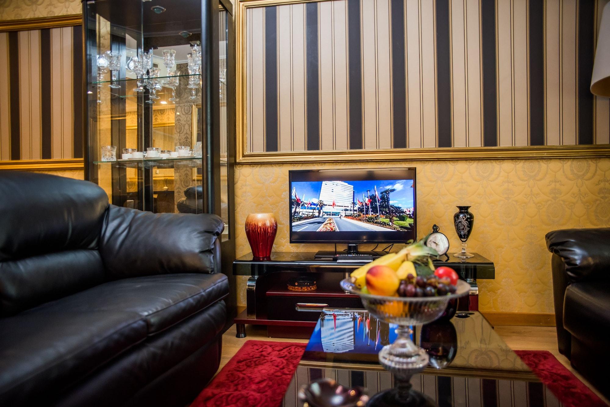 International & Conference Center Готель 4*